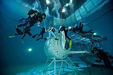 体育类模拟经营游戏《职业自行车队2024》现已在Steam平台正式推出